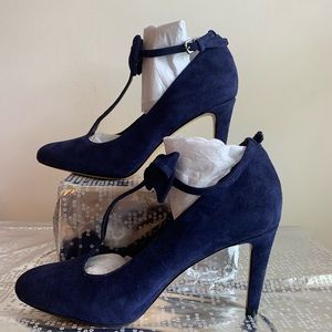 Nine West  Blue stilettos with bow suede Pumps 8 M